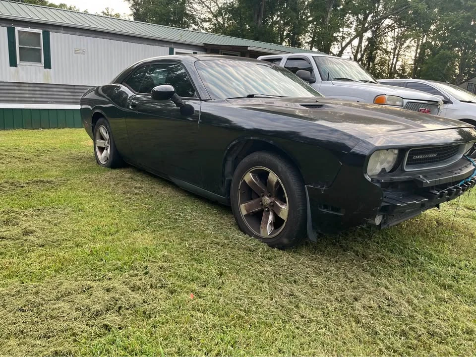 2011 Dodge Challenger 3rd Gen - Image 6 of 7
