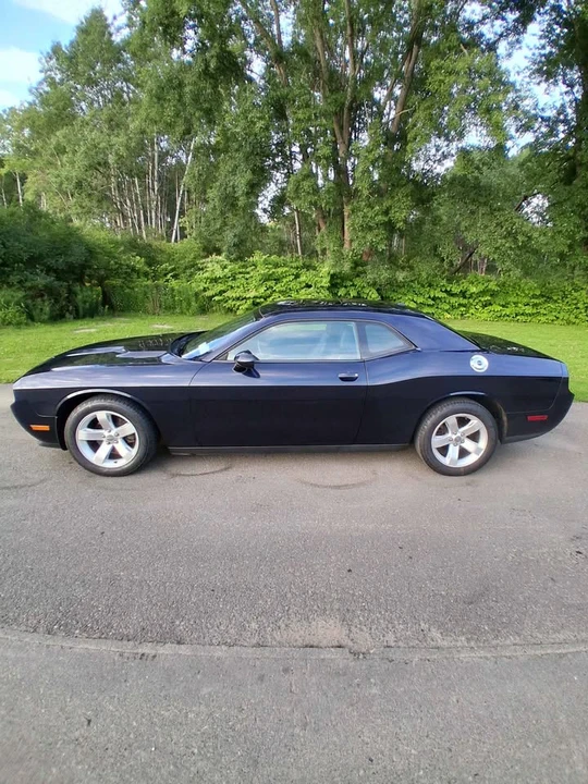 2011 Dodge Challenger 3rd Gen - Image 6 of 14