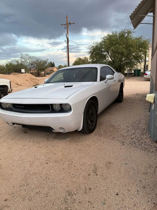 2011 Dodge Challenger 3rd Gen - Image 4 of 5
