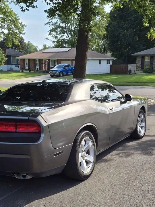 2011 Dodge Challenger 3rd Gen - Image 3 of 19