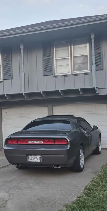 2011 Dodge Challenger 3rd Gen - Image 7 of 19