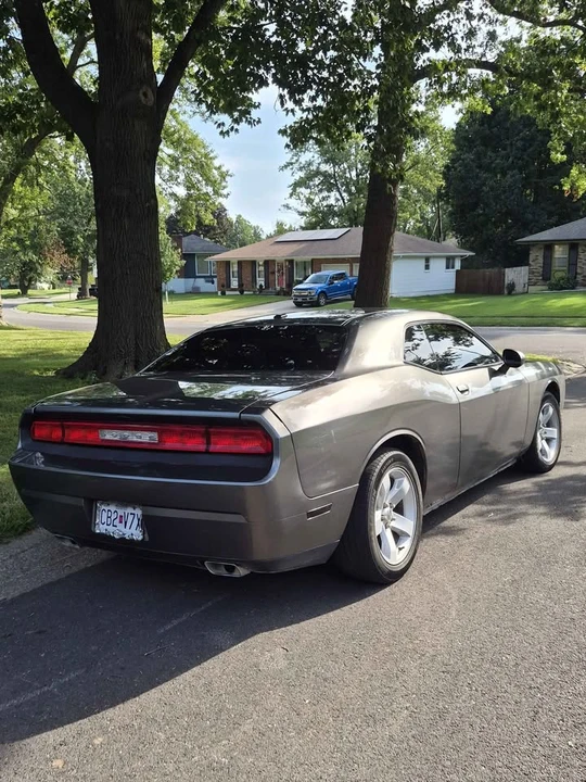 2011 Dodge Challenger 3rd Gen - Image 2 of 19
