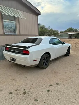 2011 Dodge Challenger SE Coupe 2D