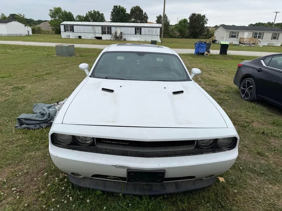 2011 Dodge Challenger 3rd Gen - Image 3 of 5