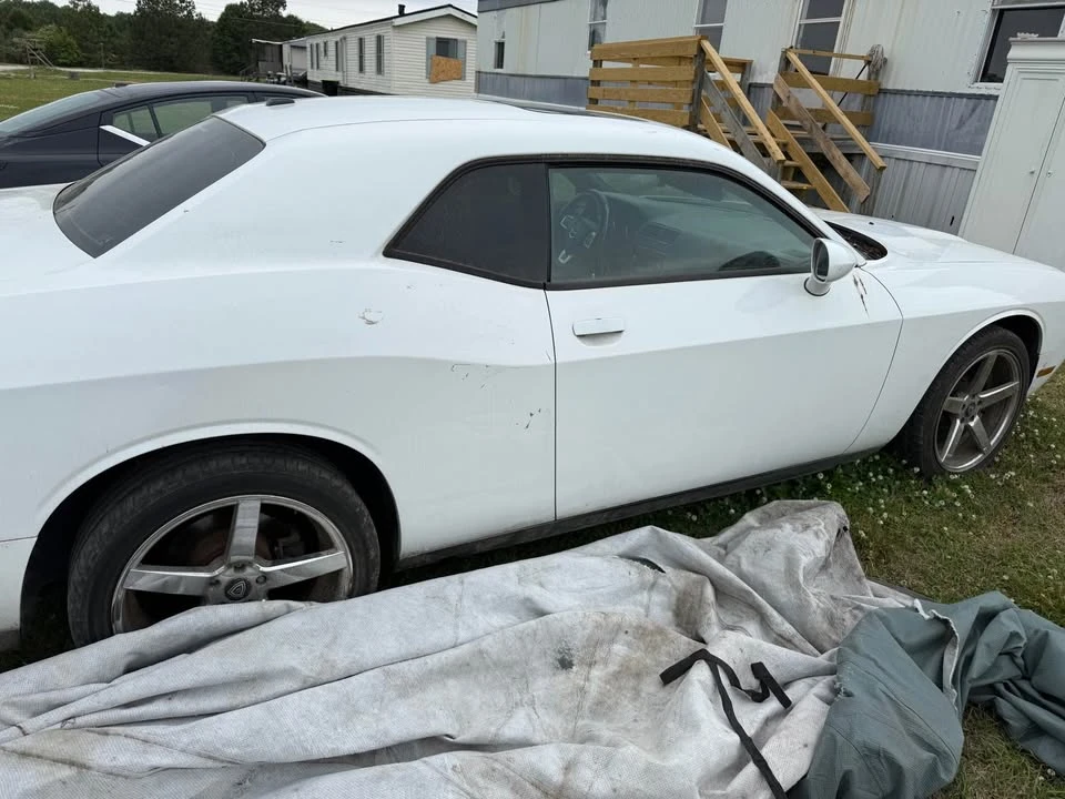 2011 Dodge Challenger 3rd Gen - Image 5 of 5