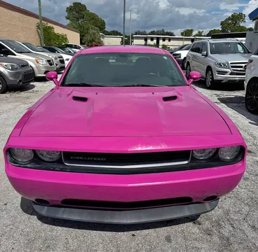 2011 Dodge Challenger SE Coupe 2D