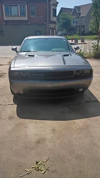 2011 Dodge Challenger SE Coupe 2D