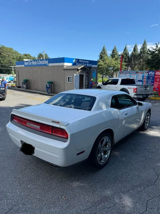 2011 Dodge Challenger 3rd Gen - Image 3 of 9