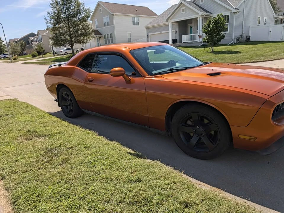 2011 Dodge Challenger 3rd Gen - Image 10 of 11