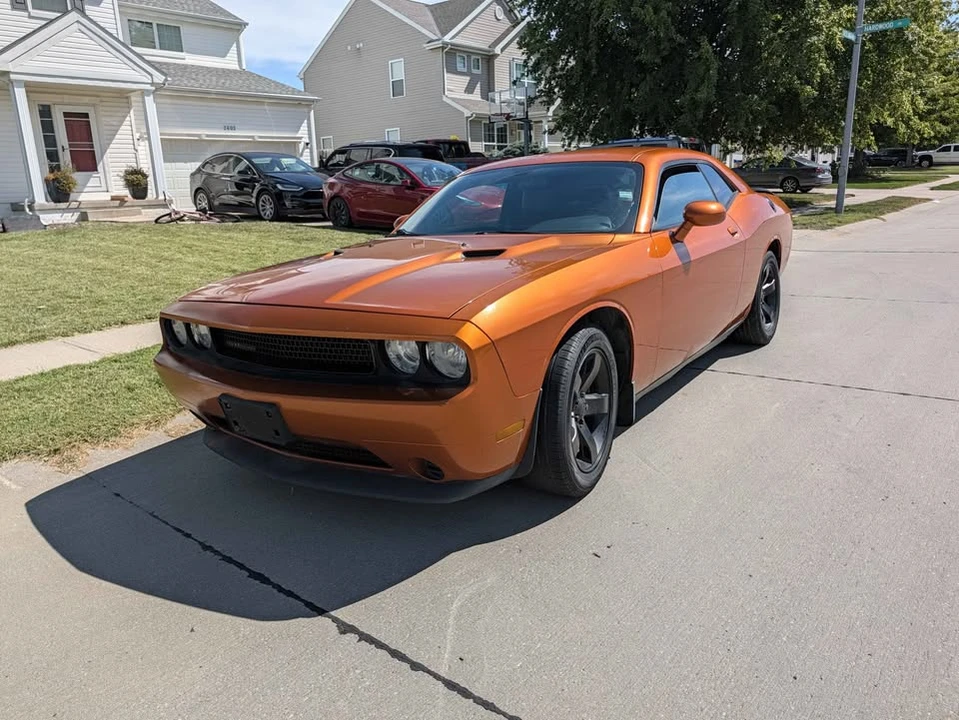 2011 Dodge Challenger 3rd Gen - Image 9 of 9