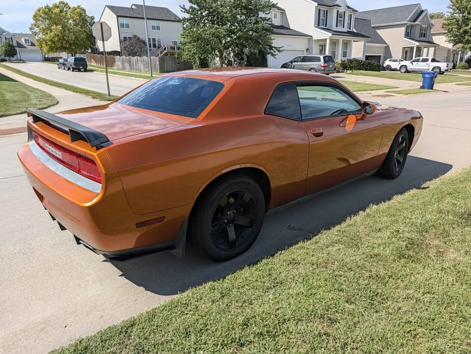 2011 Dodge Challenger 3rd Gen - Image 9 of 11