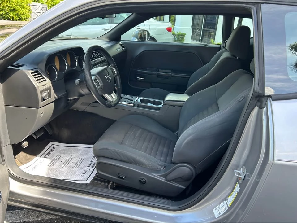 2011 Dodge Challenger 3rd Gen - Image 11 of 13