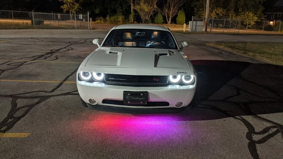 2011 Dodge Challenger 3rd Gen - Image 2 of 4