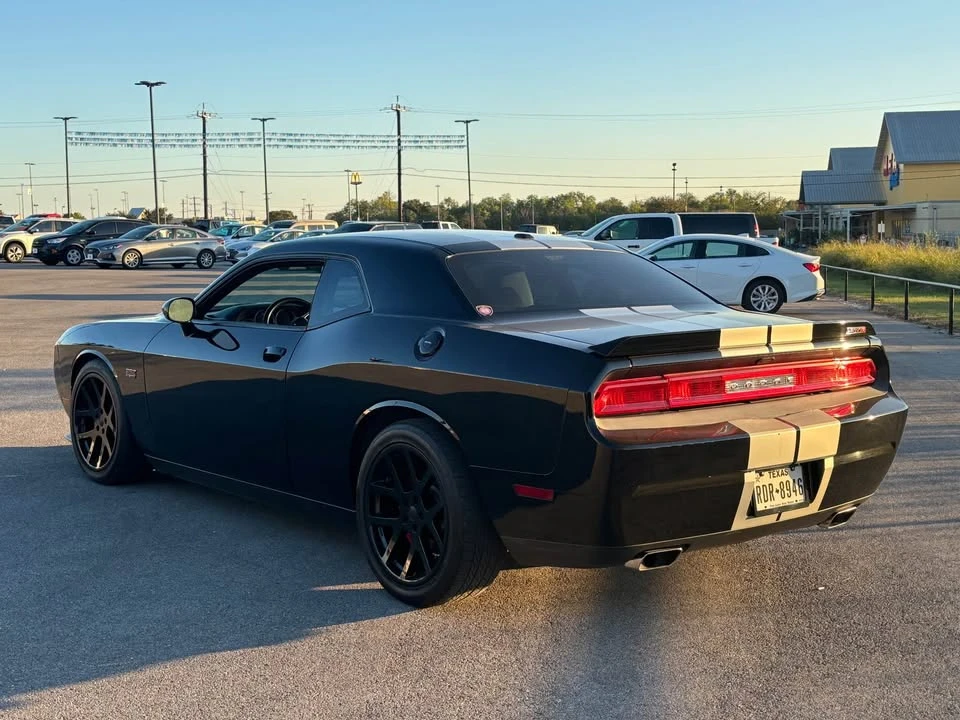 2011 Dodge Challenger SRT8 & 392 3rd Gen - Image 4 of 6