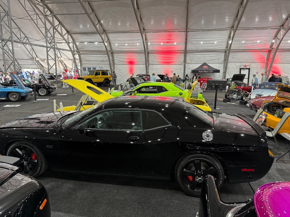 2011 Dodge Challenger SRT8 & 392 3rd Gen - Image 11 of 21