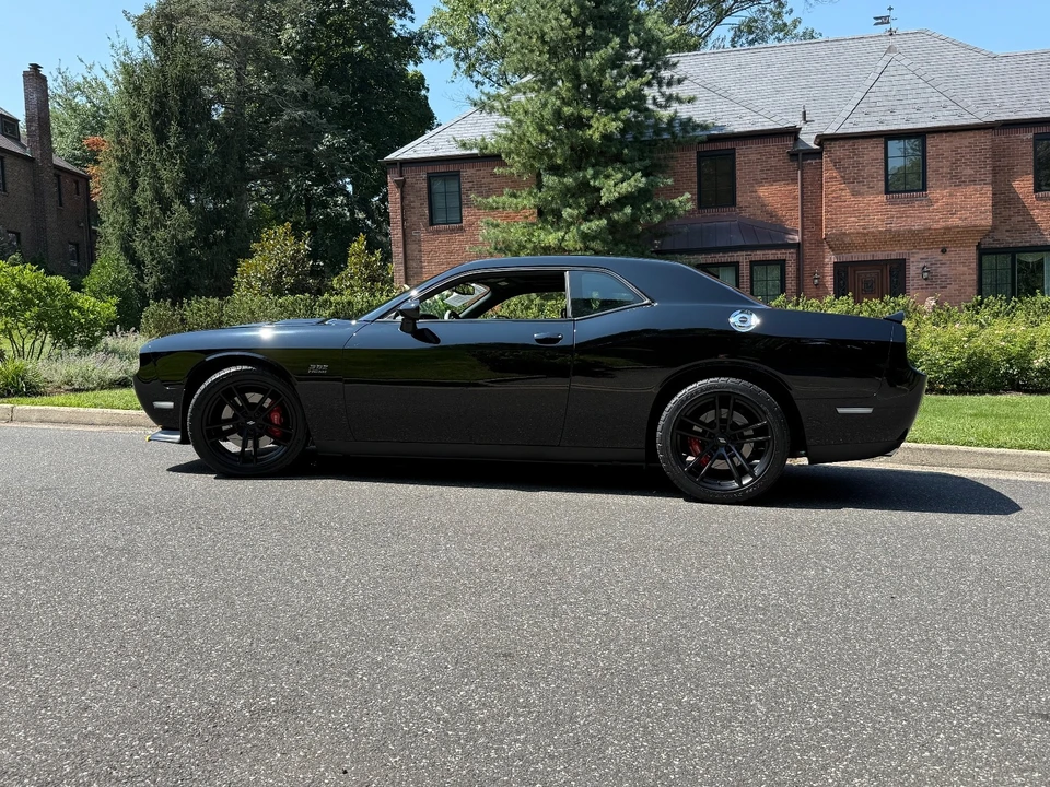 2011 Dodge Challenger SRT8 & 392 3rd Gen - Image 20 of 21