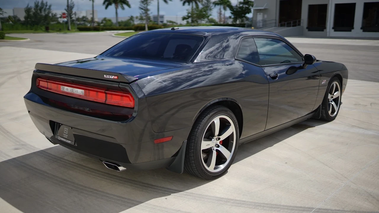 2011 Dodge Challenger SRT8 & 392 3rd Gen - Image 7 of 21