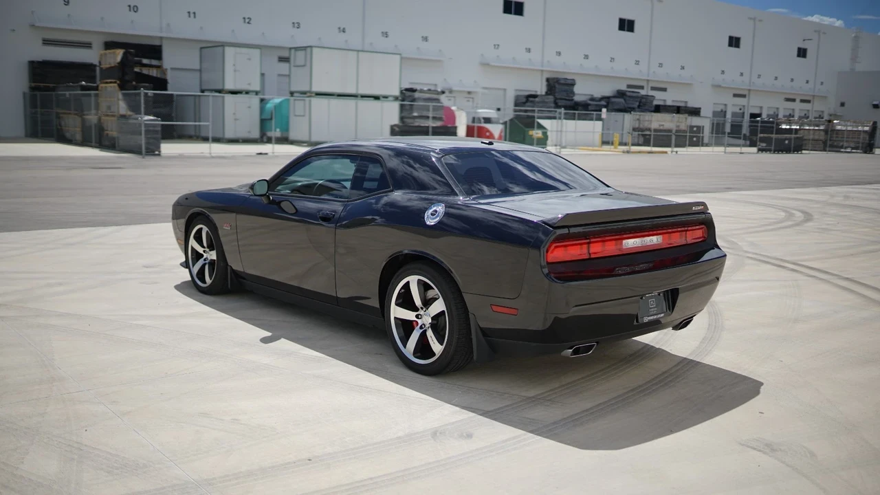 2011 Dodge Challenger SRT8 & 392 3rd Gen - Image 10 of 21