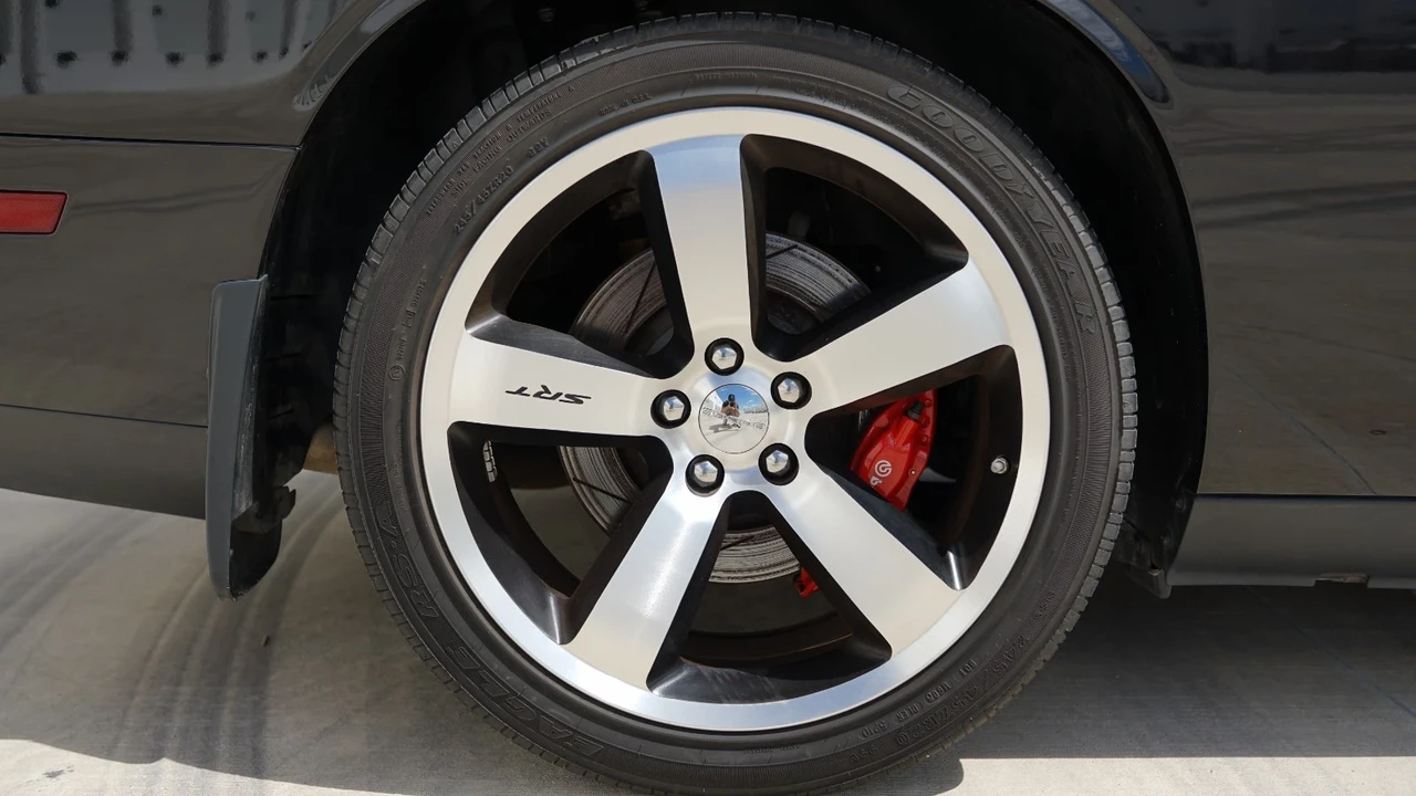 2011 Dodge Challenger SRT8 & 392 3rd Gen - Image 18 of 21