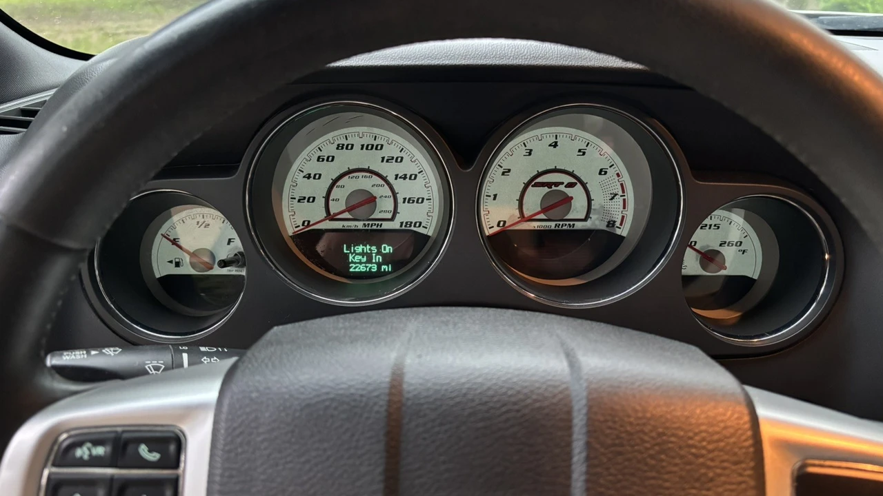 2011 Dodge Challenger SRT8 & 392 3rd Gen - Image 4 of 31