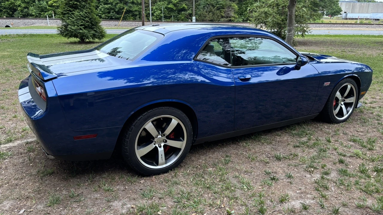 2011 Dodge Challenger SRT8 & 392 3rd Gen - Image 18 of 31