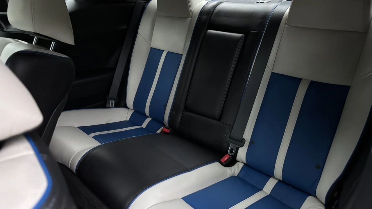 2011 Dodge Challenger SRT8 & 392 3rd Gen - Image 26 of 31