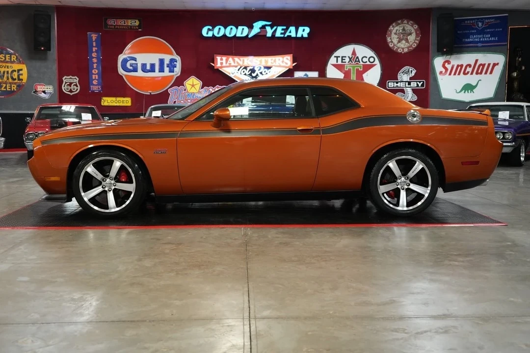 2011 Dodge Challenger SRT8 & 392 3rd Gen - Image 20 of 21