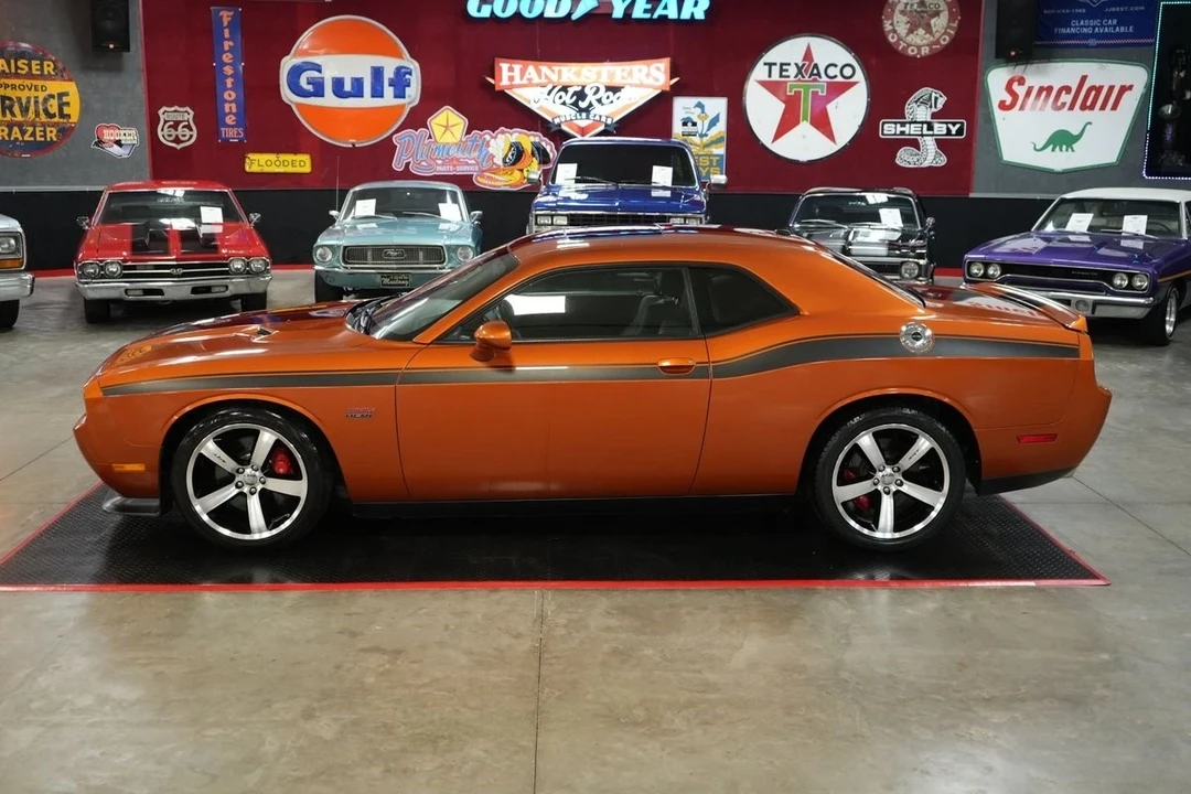 2011 Dodge Challenger SRT8 & 392 3rd Gen - Image 11 of 21