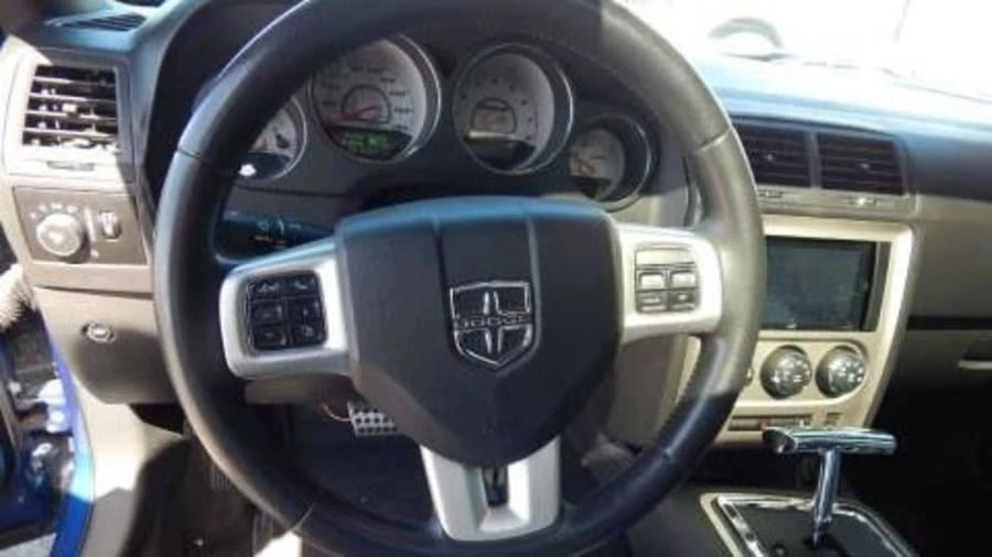 2011 Dodge Challenger SRT8 & 392 3rd Gen - Image 4 of 12