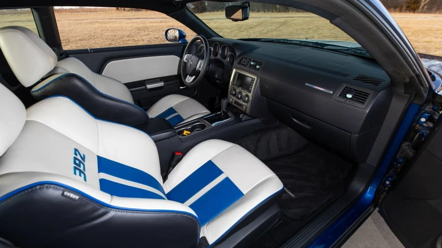2011 Dodge Challenger SRT8 & 392 3rd Gen - Image 5 of 14