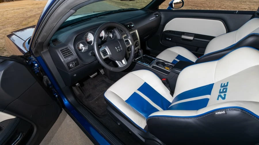 2011 Dodge Challenger SRT8 & 392 3rd Gen - Image 4 of 14