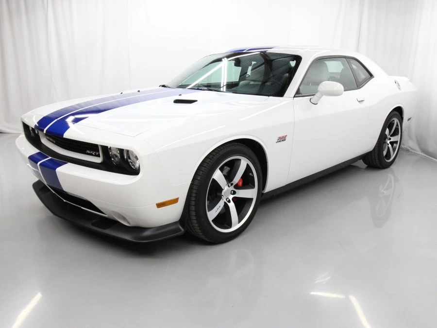 2011 Dodge Challenger SRT8 & 392 3rd Gen - Image 9 of 30