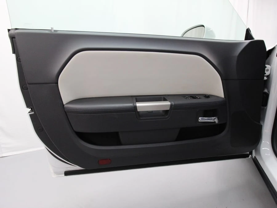 2011 Dodge Challenger SRT8 & 392 3rd Gen - Image 16 of 30