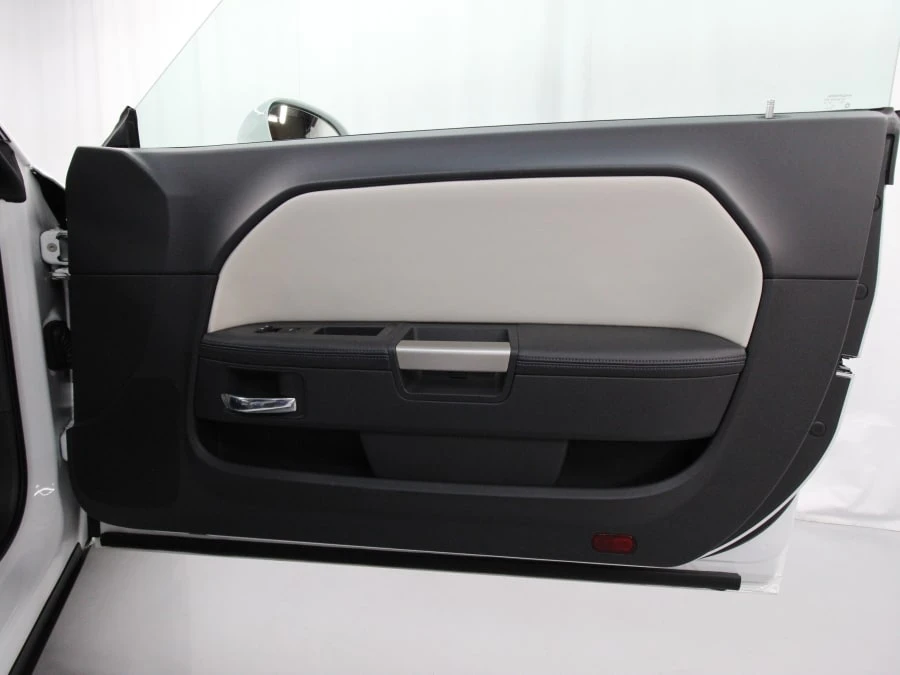 2011 Dodge Challenger SRT8 & 392 3rd Gen - Image 17 of 30