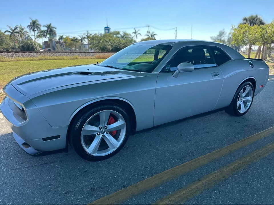 2011 Dodge Challenger SRT8 & 392 3rd Gen - Image 4 of 8