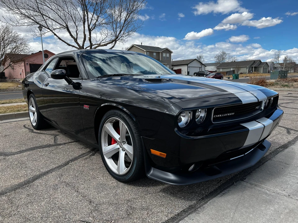 2011 Dodge Challenger SRT8 & 392 3rd Gen - Image 25 of 31