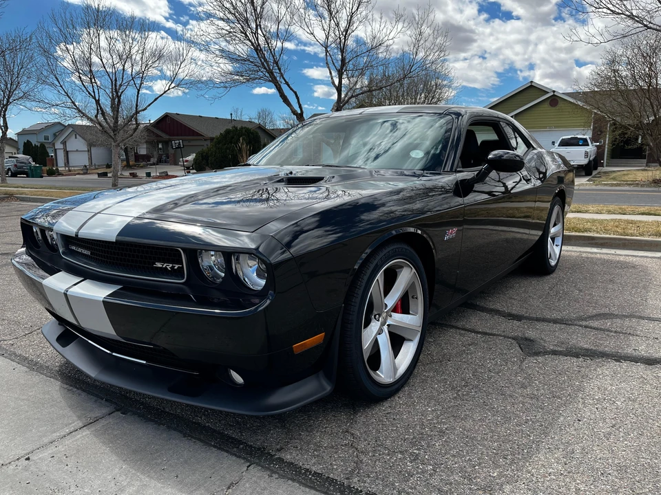 2011 Dodge Challenger SRT8 & 392 3rd Gen - Image 9 of 31