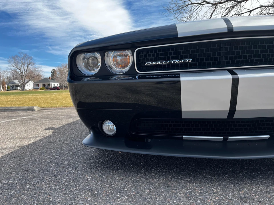2011 Dodge Challenger SRT8 & 392 3rd Gen - Image 29 of 31