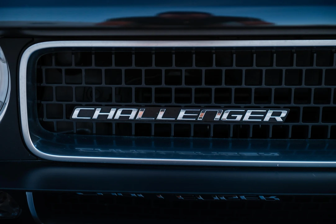 2011 Dodge Challenger SRT8 & 392 3rd Gen - Image 23 of 31