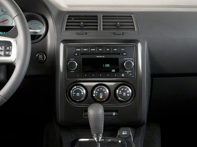 2011 Dodge Challenger - Image 9 of 15