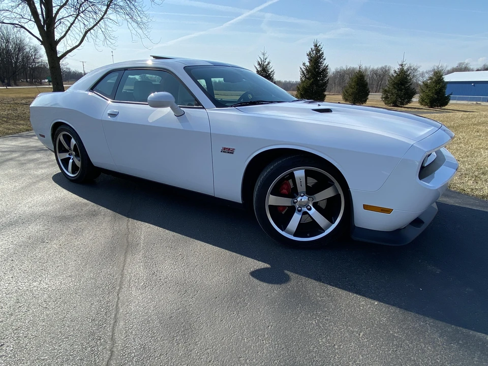 2011 Dodge Challenger SRT8 & 392 3rd Gen - Image 12 of 31