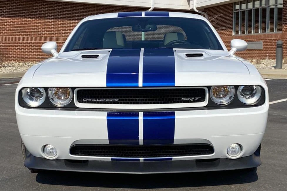 2011 Dodge Challenger SRT8 & 392 3rd Gen - Image 2 of 31