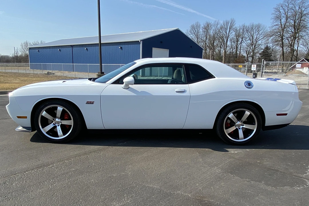 2011 Dodge Challenger SRT8 & 392 3rd Gen - Image 3 of 31