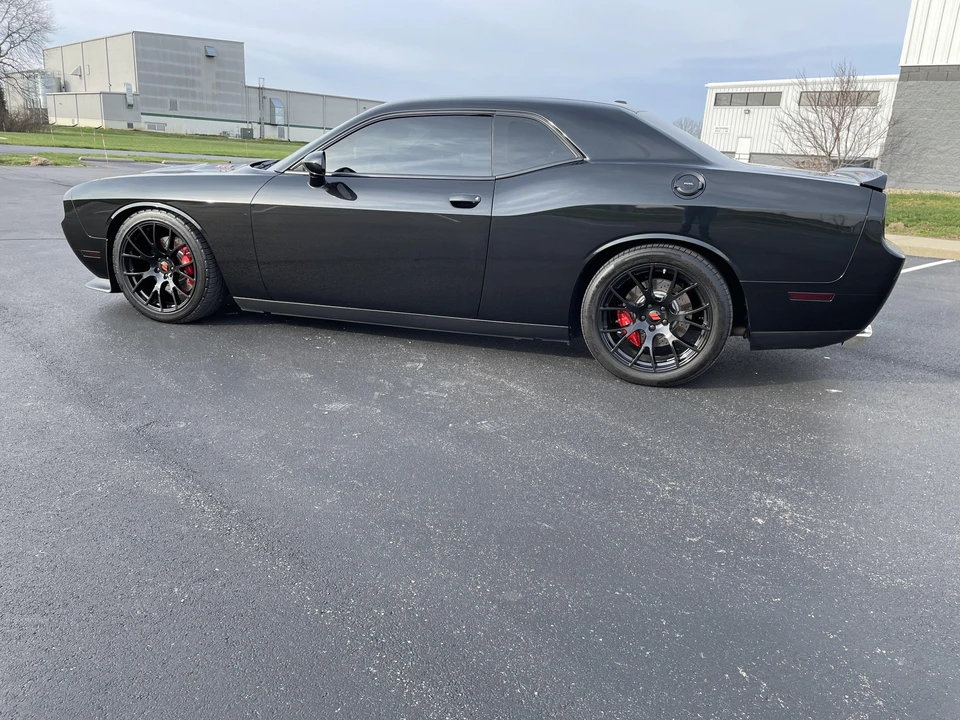 2011 Dodge Challenger SRT8 & 392 3rd Gen - Image 10 of 31
