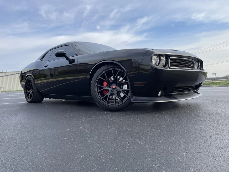 2011 Dodge Challenger SRT8 & 392 3rd Gen - Image 18 of 31
