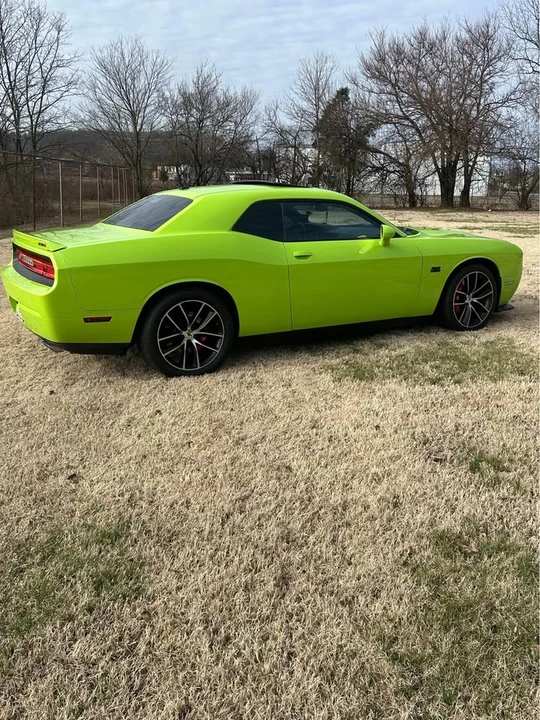 2011 Dodge Challenger SRT8 & 392 3rd Gen - Image 5 of 18