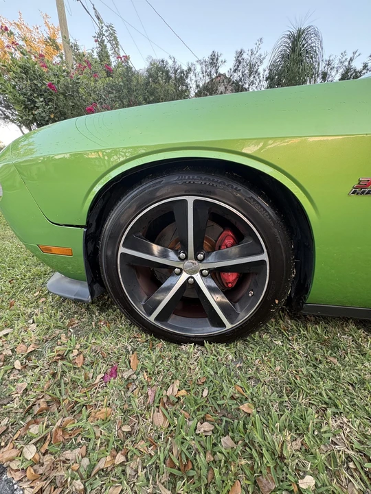 2011 Dodge Challenger SRT8 & 392 3rd Gen - Image 29 of 31