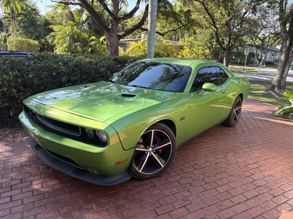 2011 Dodge Challenger SRT8 & 392 3rd Gen - Image 2 of 31