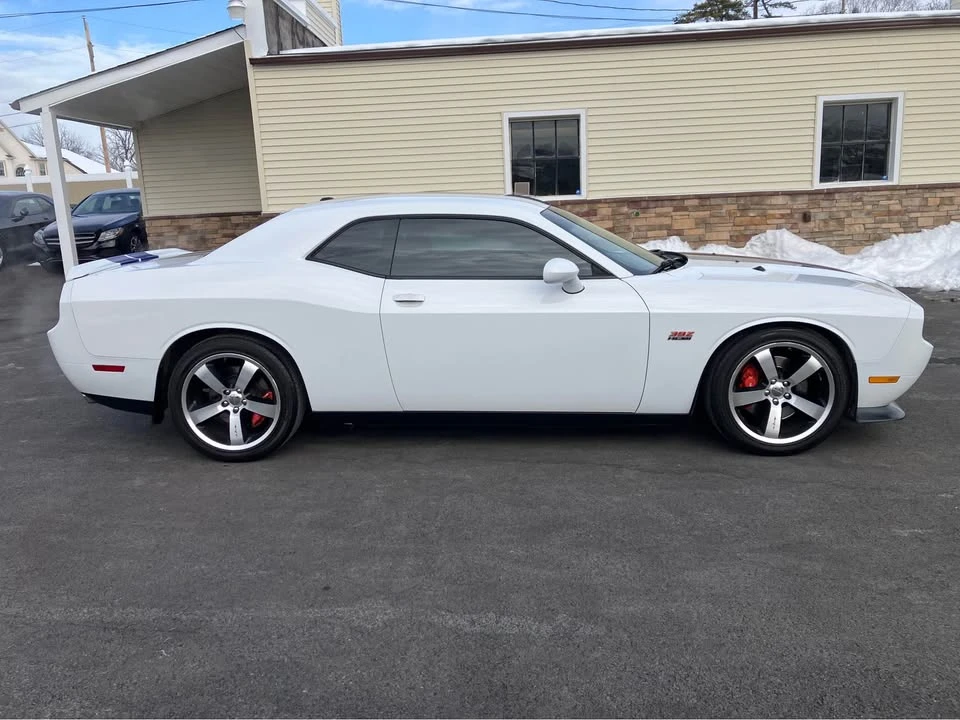 2011 Dodge Challenger SRT8 & 392 3rd Gen - Image 6 of 20