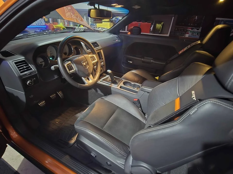 2011 Dodge Challenger SRT8 & 392 3rd Gen - Image 18 of 20